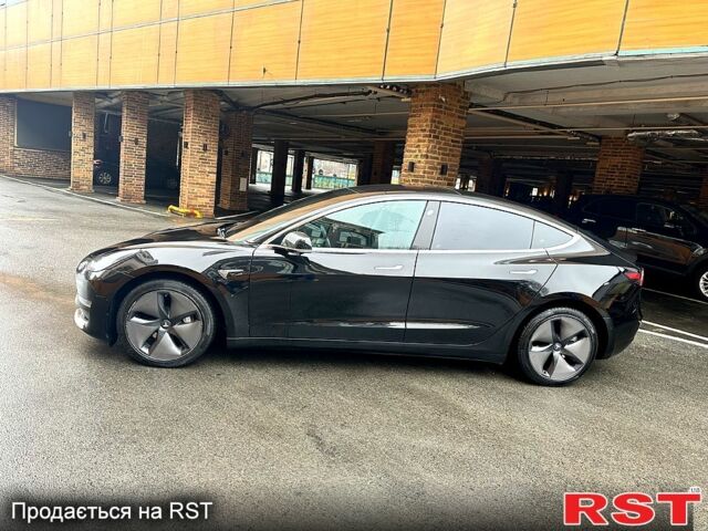 Черный Тесла Модель 3, объемом двигателя 0.44 л и пробегом 85 тыс. км за 16900 $, фото 4 на Automoto.ua