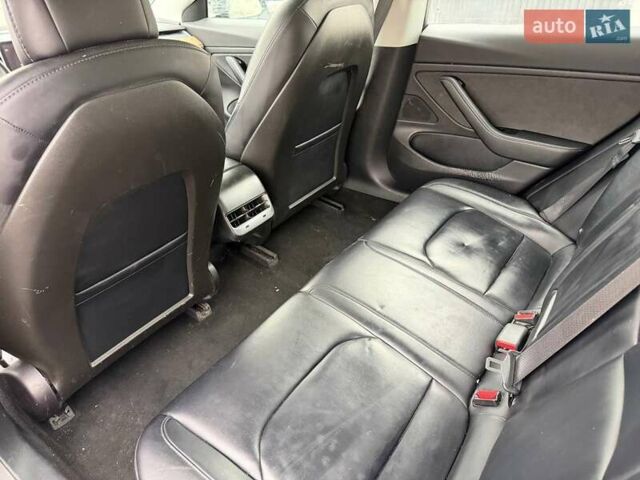 Чорний Тесла Модель 3, об'ємом двигуна 0 л та пробігом 234 тис. км за 10900 $, фото 11 на Automoto.ua