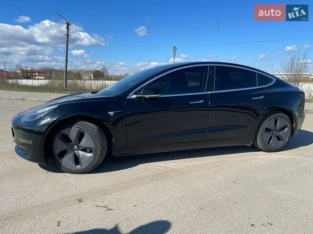Черный Тесла Модель 3, объемом двигателя 0 л и пробегом 104 тыс. км за 15700 $, фото 2 на Automoto.ua