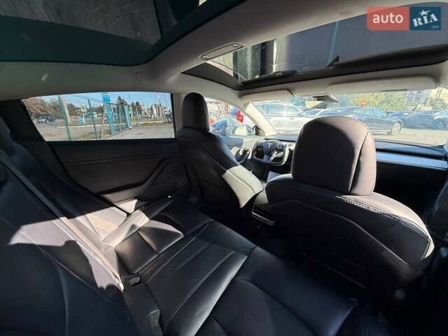 Черный Тесла Модель 3, объемом двигателя 0 л и пробегом 255 тыс. км за 12500 $, фото 14 на Automoto.ua