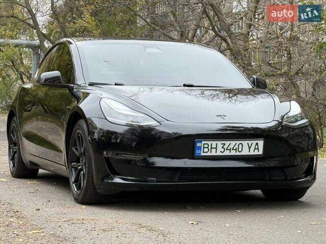 Черный Тесла Модель 3, объемом двигателя 0 л и пробегом 102 тыс. км за 18900 $, фото 19 на Automoto.ua