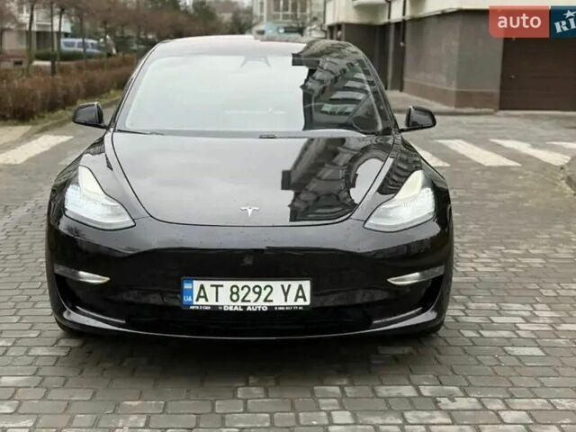 Чорний Тесла Модель 3, об'ємом двигуна 0 л та пробігом 155 тис. км за 11700 $, фото 2 на Automoto.ua