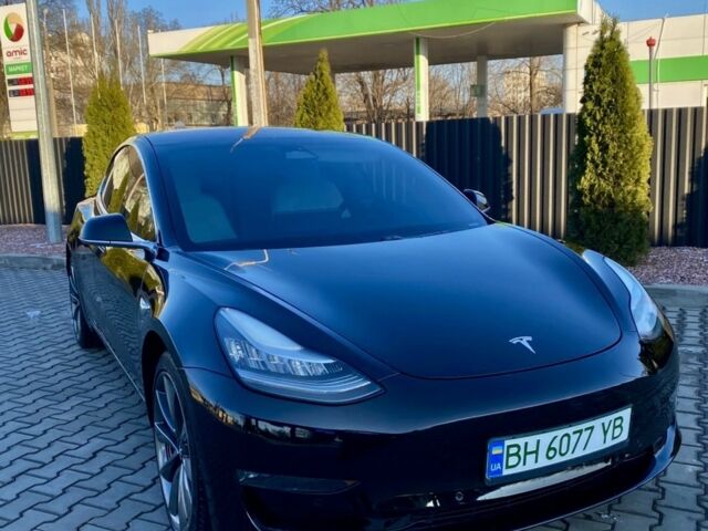Черный Тесла Модель 3, объемом двигателя 0 л и пробегом 143 тыс. км за 15100 $, фото 2 на Automoto.ua