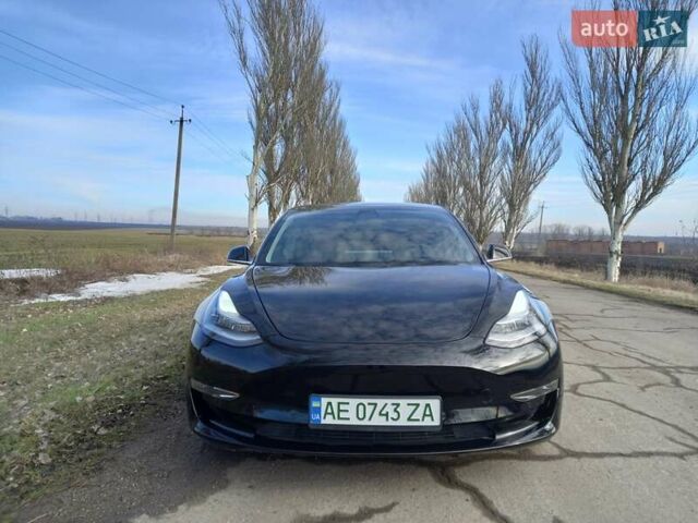 Черный Тесла Модель 3, объемом двигателя 0 л и пробегом 95 тыс. км за 20950 $, фото 2 на Automoto.ua