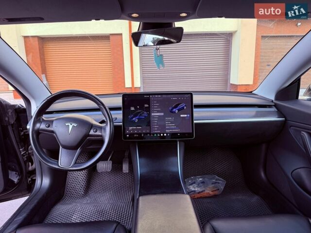Чорний Тесла Модель 3, об'ємом двигуна 0 л та пробігом 109 тис. км за 15700 $, фото 26 на Automoto.ua