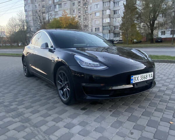 Тесла Модель 3 2018 в Хмельницком на Automoto.ua Черный Тесла Модель 3, объемом двигателя 0 л и пробегом 177 тыс. км за 16600 $, фото 22 на Automoto.ua
