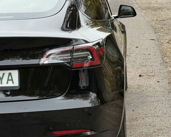 Черный Тесла Модель 3, объемом двигателя 0 л и пробегом 102 тыс. км за 18900 $, фото 7 на Automoto.ua