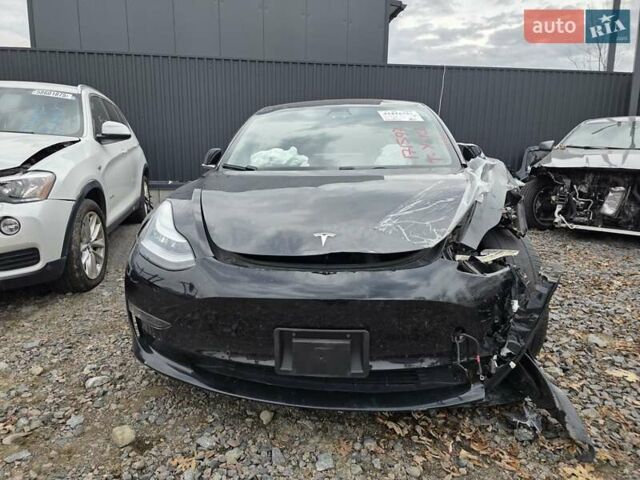 Чорний Тесла Модель 3, об'ємом двигуна 0 л та пробігом 130 тис. км за 12700 $, фото 26 на Automoto.ua
