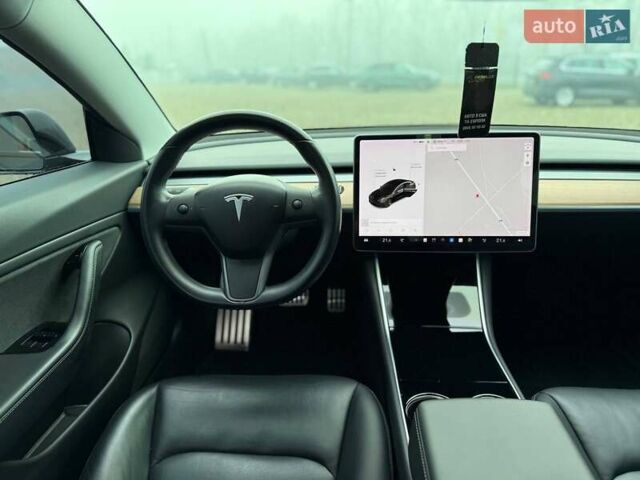 Черный Тесла Модель 3, объемом двигателя 0 л и пробегом 73 тыс. км за 17999 $, фото 13 на Automoto.ua