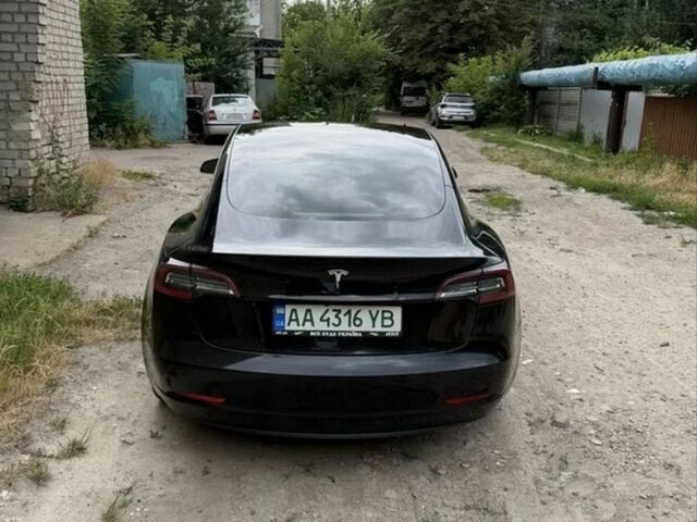 Черный Тесла Модель 3, объемом двигателя 0 л и пробегом 202 тыс. км за 16504 $, фото 5 на Automoto.ua