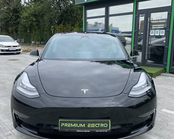 Чорний Тесла Модель 3, об'ємом двигуна 0 л та пробігом 85 тис. км за 17500 $, фото 4 на Automoto.ua