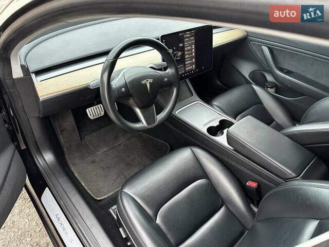 Чорний Тесла Модель 3, об'ємом двигуна 0 л та пробігом 116 тис. км за 19800 $, фото 19 на Automoto.ua