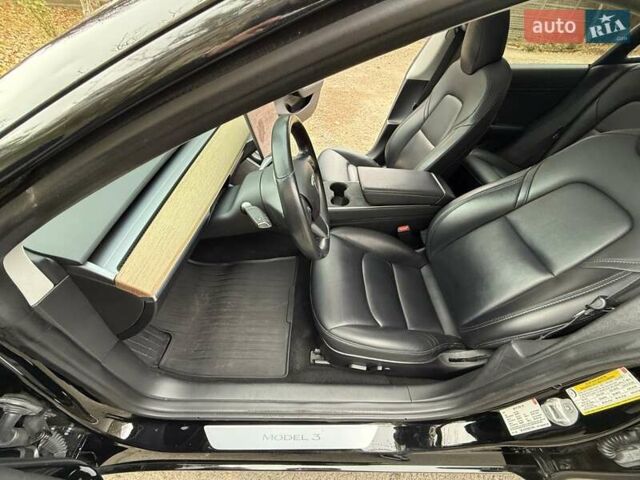 Черный Тесла Модель 3, объемом двигателя 0 л и пробегом 102 тыс. км за 18900 $, фото 50 на Automoto.ua