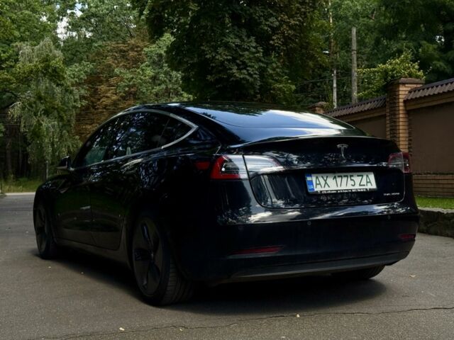 Чорний Тесла Модель 3, об'ємом двигуна 0 л та пробігом 65 тис. км за 16500 $, фото 3 на Automoto.ua