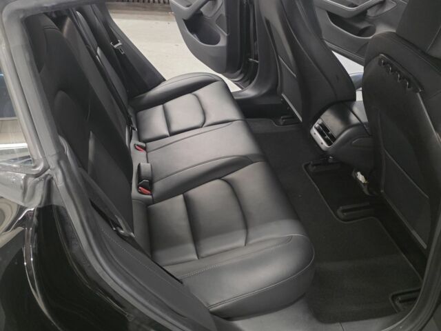 Чорний Тесла Модель 3, об'ємом двигуна 0 л та пробігом 140 тис. км за 14700 $, фото 11 на Automoto.ua