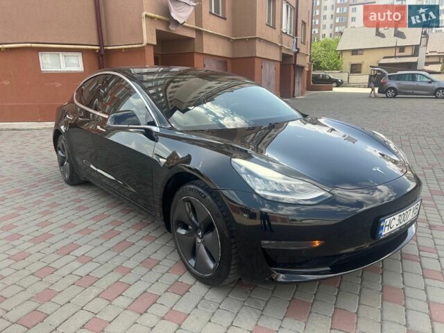 Чорний Тесла Модель 3, об'ємом двигуна 0 л та пробігом 80 тис. км за 16900 $, фото 5 на Automoto.ua