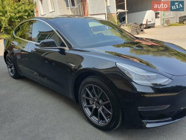 Чорний Тесла Модель 3, об'ємом двигуна 0 л та пробігом 57 тис. км за 23700 $, фото 11 на Automoto.ua