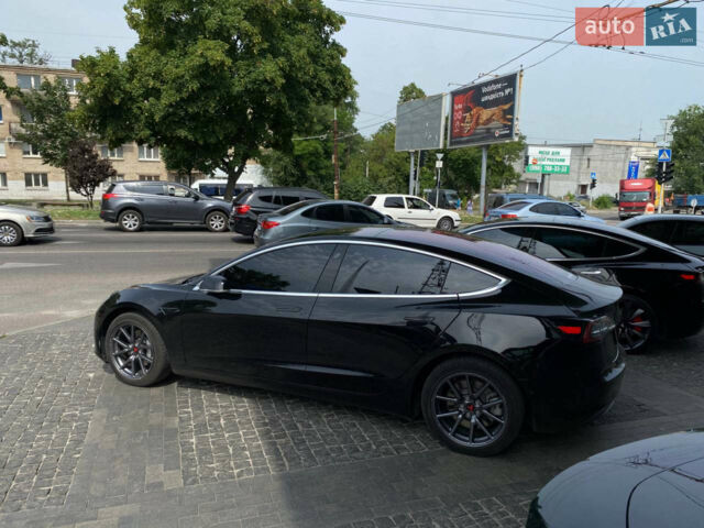 Черный Тесла Модель 3, объемом двигателя 0 л и пробегом 142 тыс. км за 25000 $, фото 5 на Automoto.ua