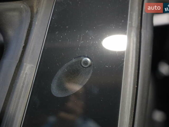 Чорний Тесла Модель 3, об'ємом двигуна 0 л та пробігом 163 тис. км за 15600 $, фото 23 на Automoto.ua