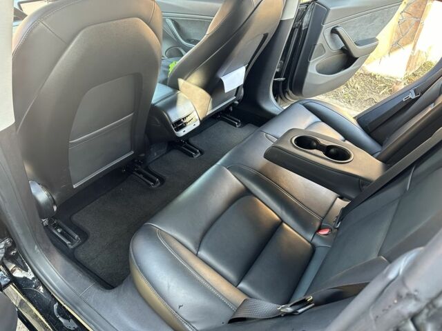 Черный Тесла Модель 3, объемом двигателя 0 л и пробегом 176 тыс. км за 14000 $, фото 14 на Automoto.ua