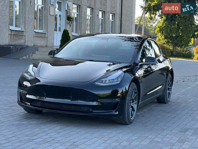Черный Тесла Модель 3, объемом двигателя 0 л и пробегом 85 тыс. км за 16950 $, фото 16 на Automoto.ua