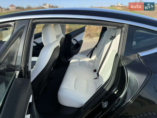 Чорний Тесла Модель 3, об'ємом двигуна 0 л та пробігом 39 тис. км за 17500 $, фото 11 на Automoto.ua