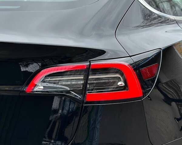 Черный Тесла Модель 3, объемом двигателя 0 л и пробегом 209 тыс. км за 18000 $, фото 47 на Automoto.ua