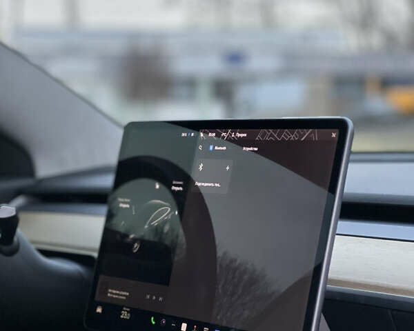 Черный Тесла Модель 3, объемом двигателя 0 л и пробегом 125 тыс. км за 15999 $, фото 17 на Automoto.ua