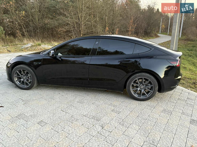 Черный Тесла Модель 3, объемом двигателя 0 л и пробегом 132 тыс. км за 14999 $, фото 17 на Automoto.ua