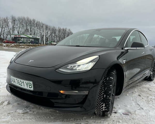 Чорний Тесла Модель 3, об'ємом двигуна 0 л та пробігом 74 тис. км за 19200 $, фото 6 на Automoto.ua
