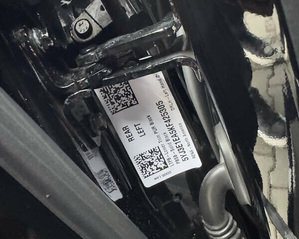 Черный Тесла Модель 3, объемом двигателя 0 л и пробегом 161 тыс. км за 16200 $, фото 67 на Automoto.ua