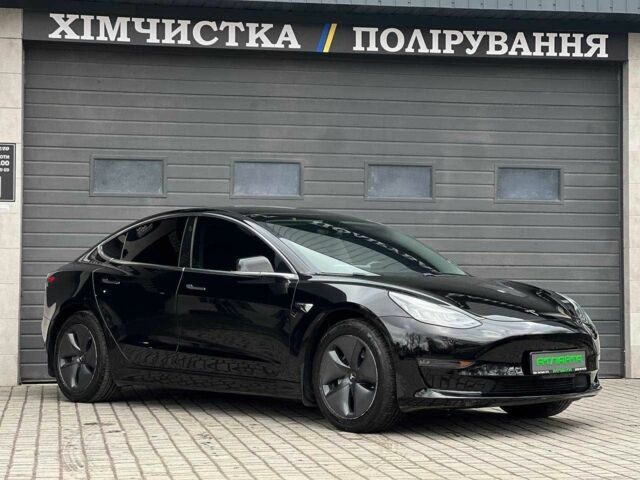 Черный Тесла Модель 3, объемом двигателя 0 л и пробегом 45 тыс. км за 15900 $, фото 4 на Automoto.ua