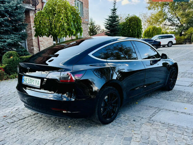 Черный Тесла Модель 3, объемом двигателя 0 л и пробегом 108 тыс. км за 15200 $, фото 2 на Automoto.ua