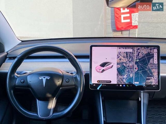 Черный Тесла Модель 3, объемом двигателя 0 л и пробегом 113 тыс. км за 18500 $, фото 16 на Automoto.ua
