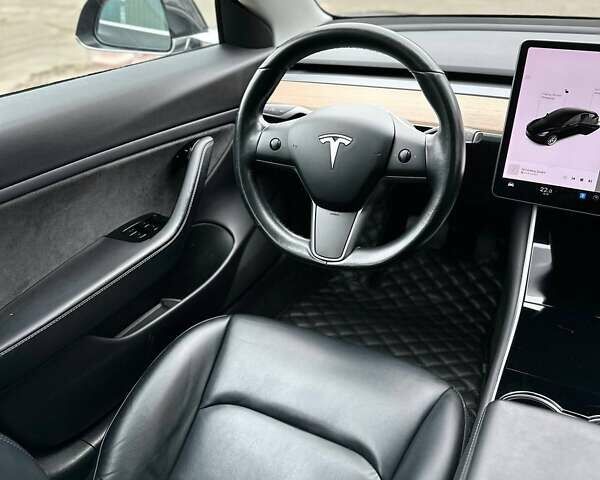 Черный Тесла Модель 3, объемом двигателя 0 л и пробегом 209 тыс. км за 18000 $, фото 121 на Automoto.ua