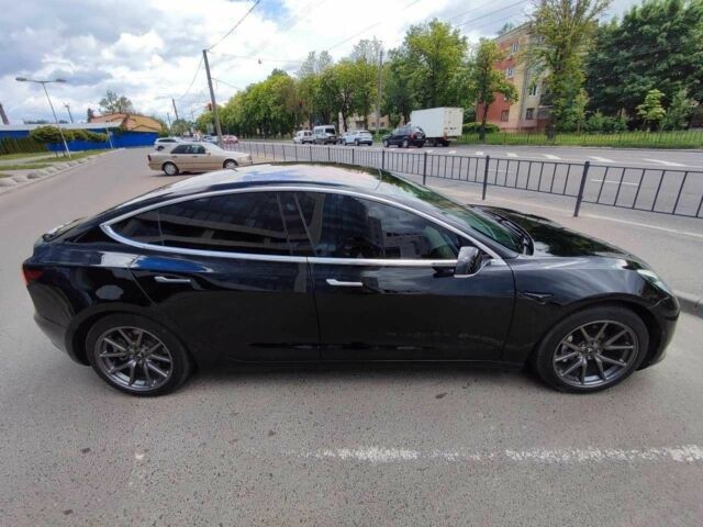 Черный Тесла Модель 3, объемом двигателя 0 л и пробегом 124 тыс. км за 8700 $, фото 2 на Automoto.ua