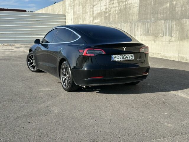 Чорний Тесла Модель 3, об'ємом двигуна 0 л та пробігом 162 тис. км за 15799 $, фото 9 на Automoto.ua