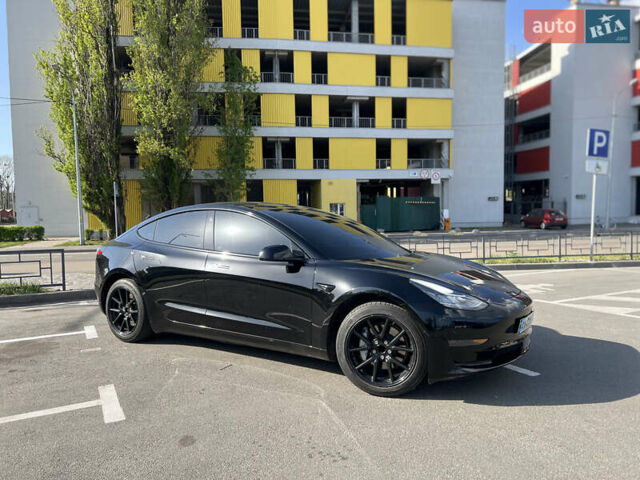 Чорний Тесла Модель 3, об'ємом двигуна 0 л та пробігом 49 тис. км за 17900 $, фото 7 на Automoto.ua