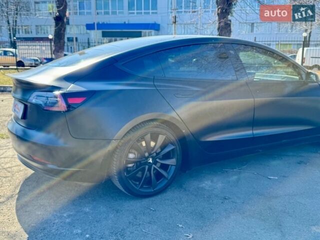 Черный Тесла Модель 3, объемом двигателя 0 л и пробегом 170 тыс. км за 13990 $, фото 12 на Automoto.ua