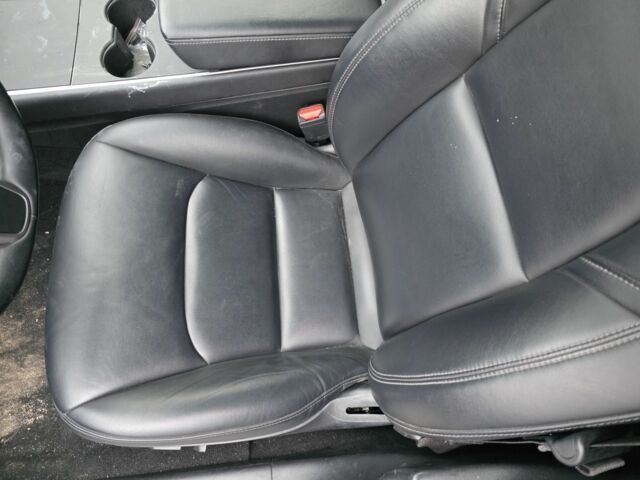 Чорний Тесла Модель 3, об'ємом двигуна 0 л та пробігом 140 тис. км за 345 $, фото 4 на Automoto.ua