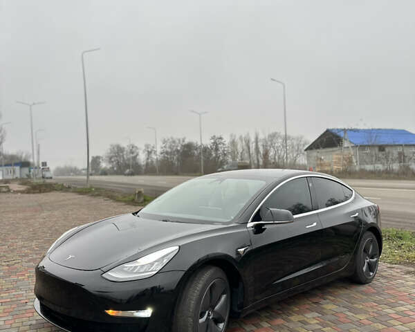 Черный Тесла Модель 3, объемом двигателя 0 л и пробегом 137 тыс. км за 13200 $, фото 2 на Automoto.ua