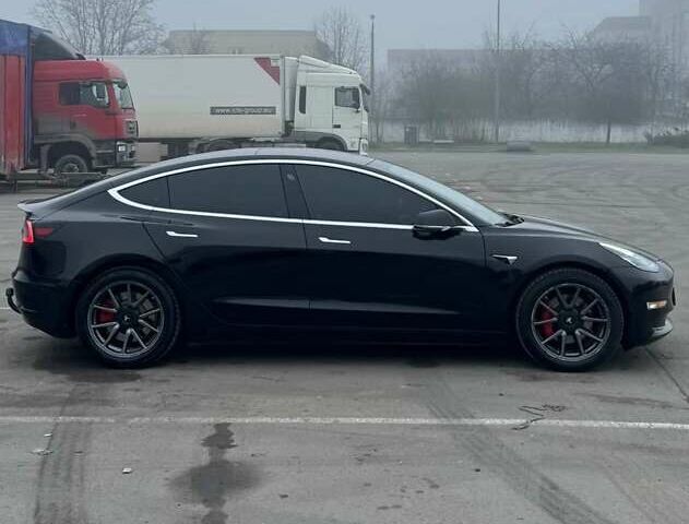 Чорний Тесла Модель 3, об'ємом двигуна 0 л та пробігом 138 тис. км за 17300 $, фото 3 на Automoto.ua