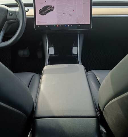 Черный Тесла Модель 3, объемом двигателя 0 л и пробегом 100 тыс. км за 15999 $, фото 25 на Automoto.ua