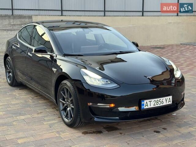 Черный Тесла Модель 3, объемом двигателя 0 л и пробегом 106 тыс. км за 15800 $, фото 29 на Automoto.ua
