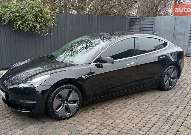 Черный Тесла Модель 3, объемом двигателя 0 л и пробегом 179 тыс. км за 17500 $, фото 2 на Automoto.ua