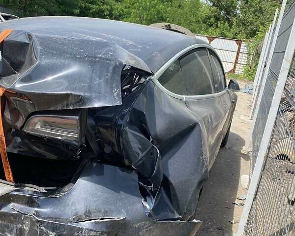 Черный Тесла Модель 3, объемом двигателя 0 л и пробегом 196 тыс. км за 16950 $, фото 3 на Automoto.ua