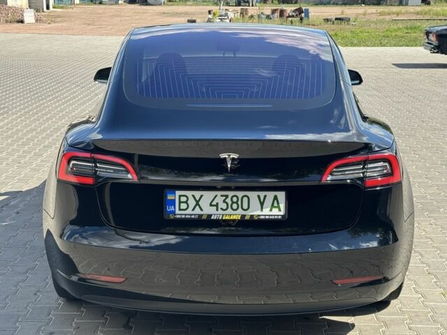 Чорний Тесла Модель 3, об'ємом двигуна 0 л та пробігом 153 тис. км за 13845 $, фото 6 на Automoto.ua
