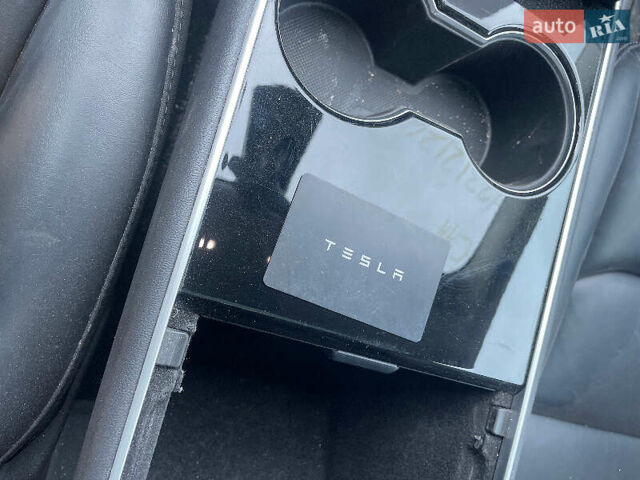 Черный Тесла Модель 3, объемом двигателя 0 л и пробегом 120 тыс. км за 11600 $, фото 23 на Automoto.ua