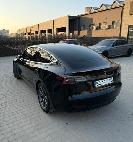 Чорний Тесла Модель 3, об'ємом двигуна 0 л та пробігом 90 тис. км за 16999 $, фото 5 на Automoto.ua