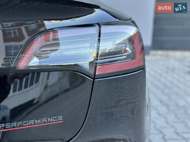 Черный Тесла Модель 3, объемом двигателя 0 л и пробегом 121 тыс. км за 19400 $, фото 44 на Automoto.ua